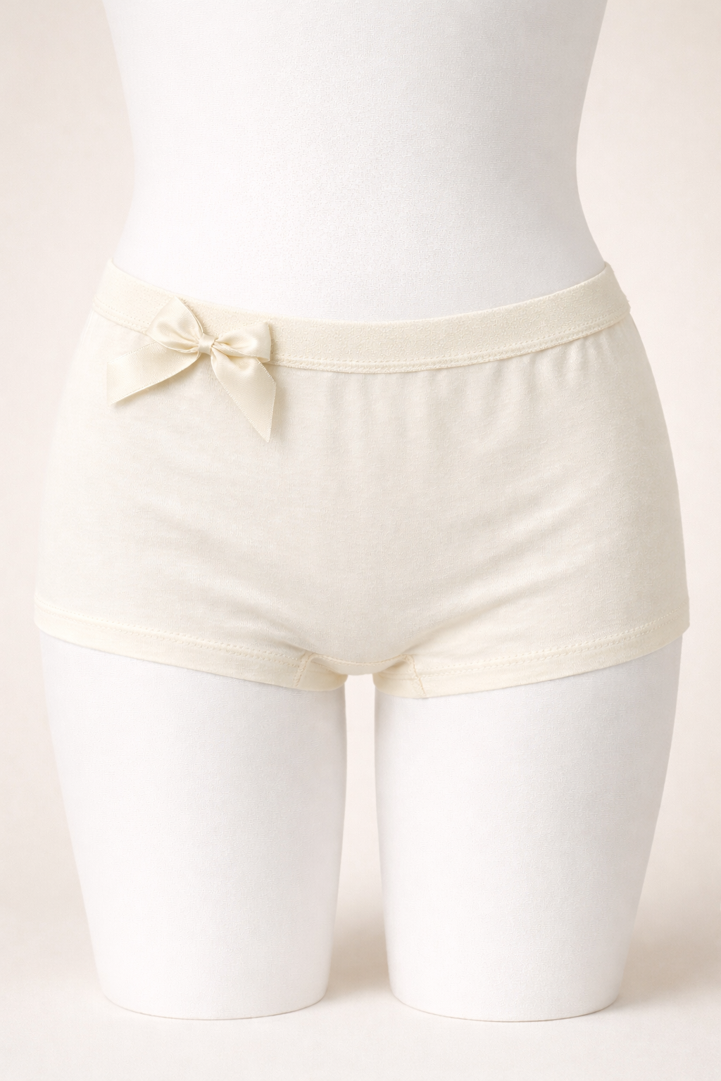 شورت نخی پادار کش پهن ساده رنگ قرمز نباتی برند الماس